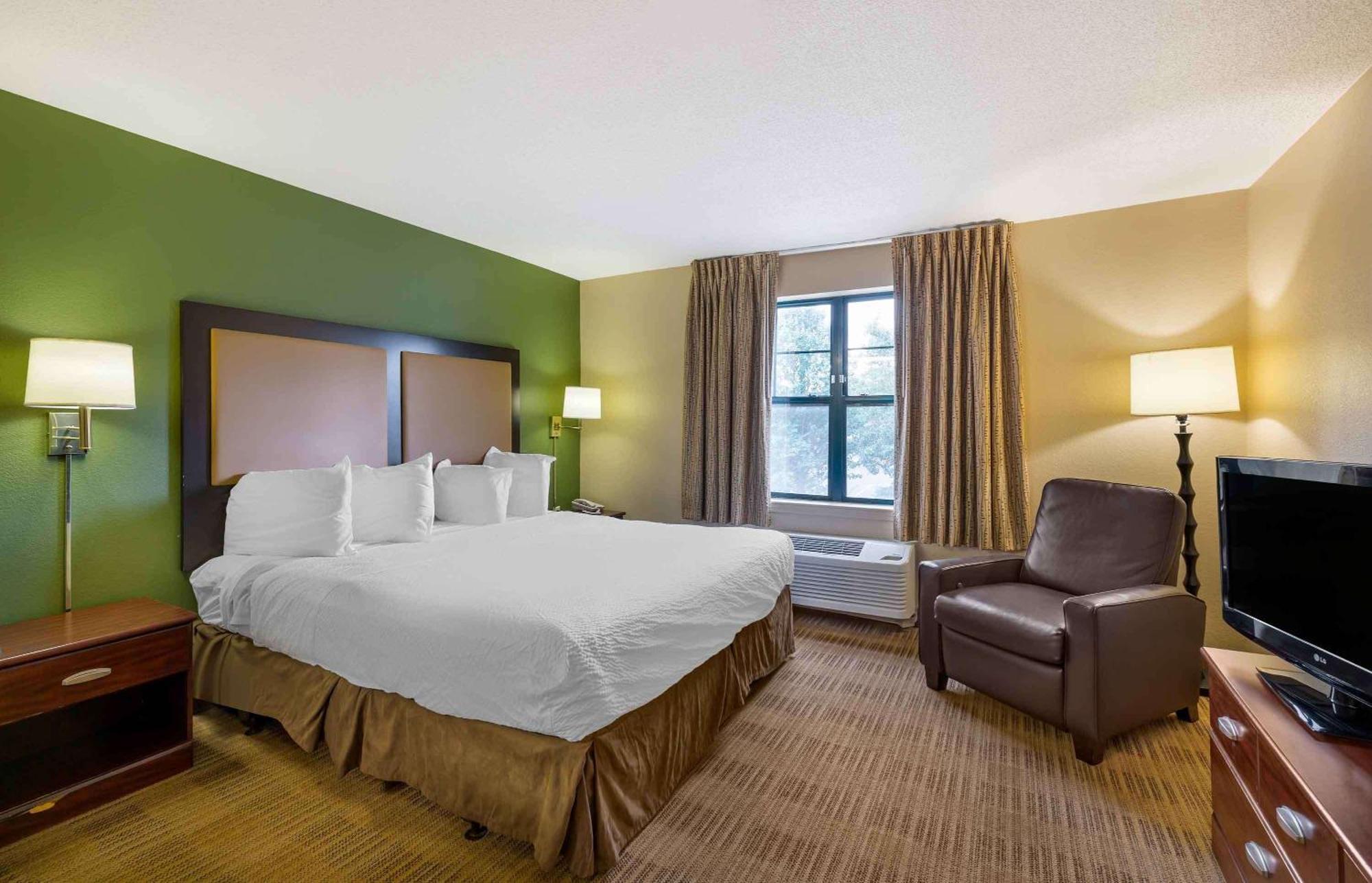 Extended Stay America Suites - Chicago - Берр-Ридж Экстерьер фото