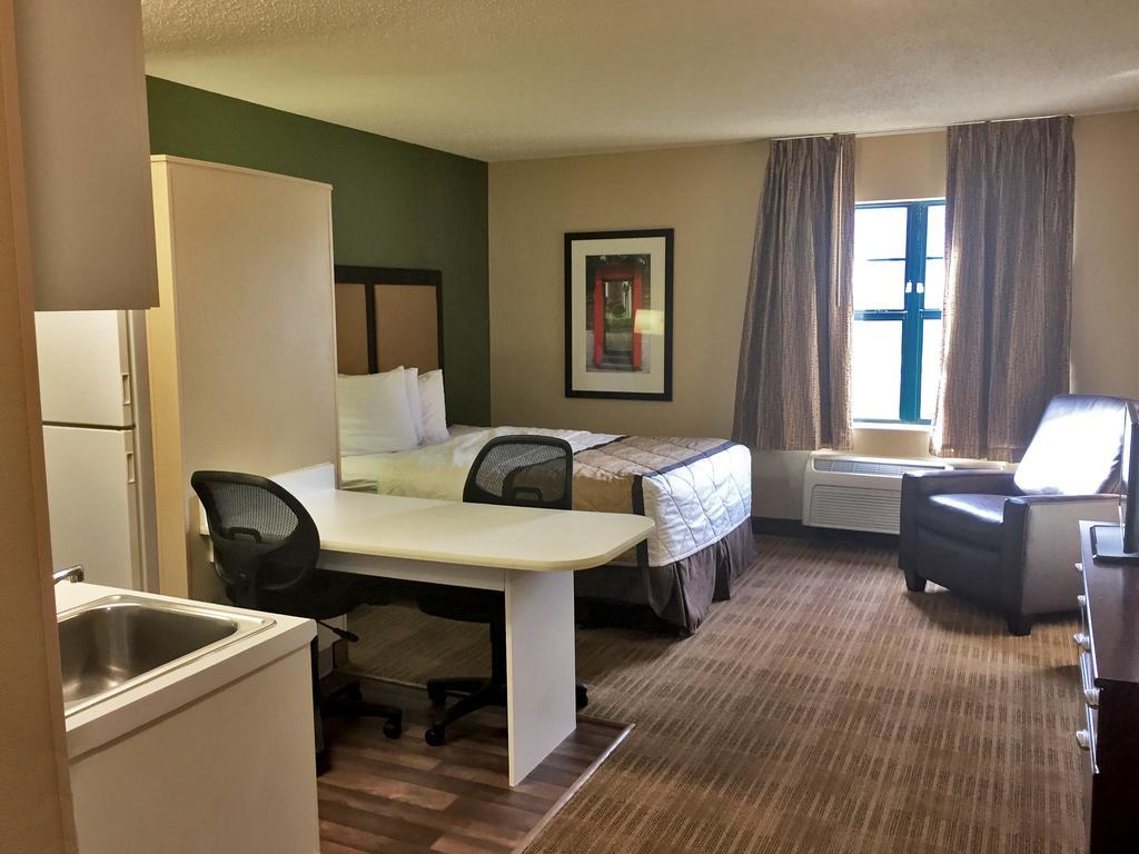 Extended Stay America Suites - Chicago - Берр-Ридж Экстерьер фото